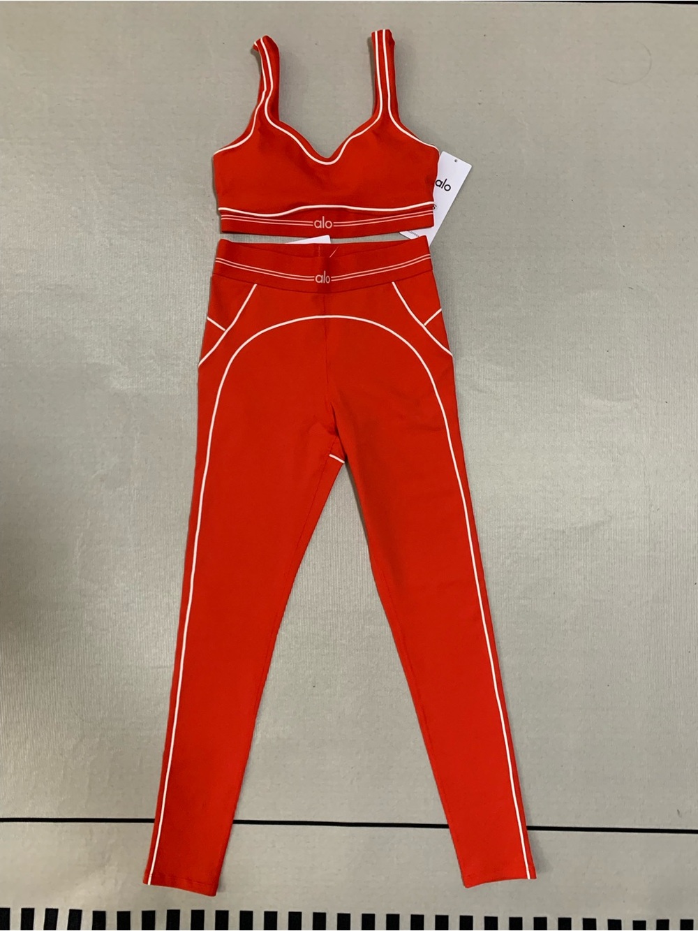 ALO Yoga Red Sculpt Legging and Matching Sports Bra Set